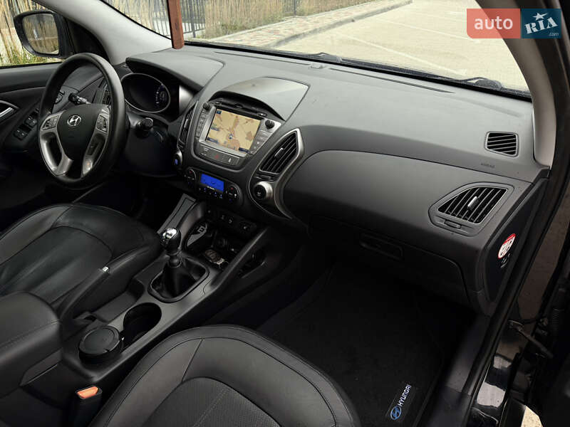 Внедорожник / Кроссовер Hyundai ix35 2015 в Луцке
