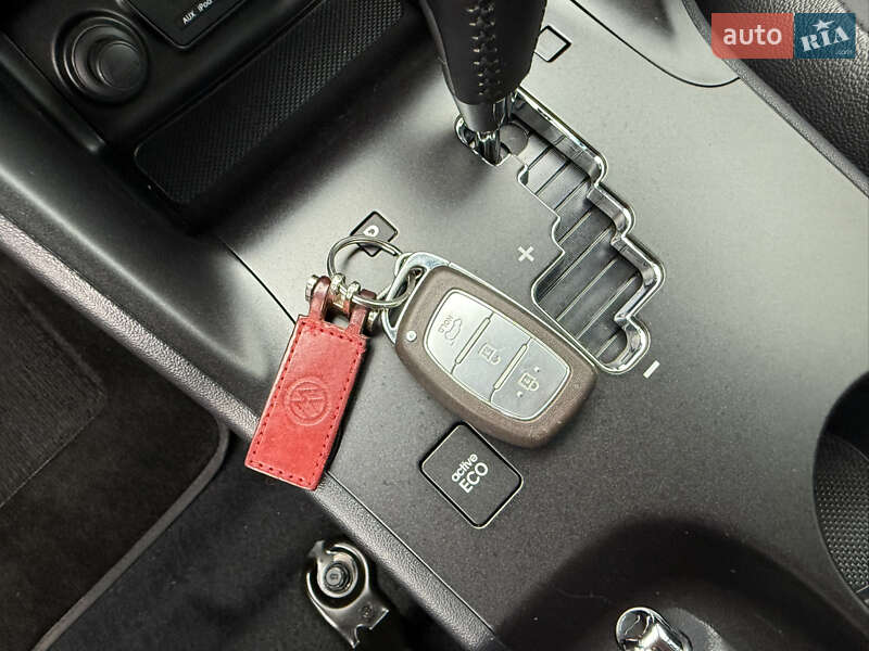 Позашляховик / Кросовер Hyundai ix35 2014 в Луцьку