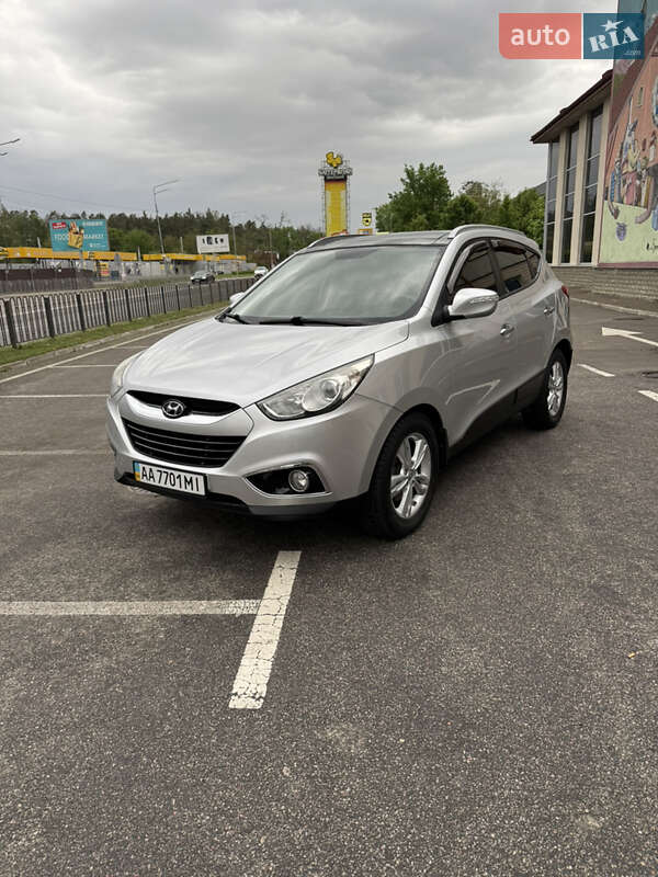Внедорожник / Кроссовер Hyundai ix35 2012 в Киеве