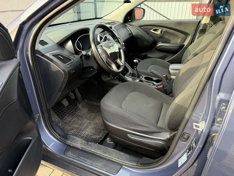 Внедорожник / Кроссовер Hyundai ix35 2012 в Днепре фото 10 Внедорожник / Кроссовер Hyundai ix35 2012 в Днепре