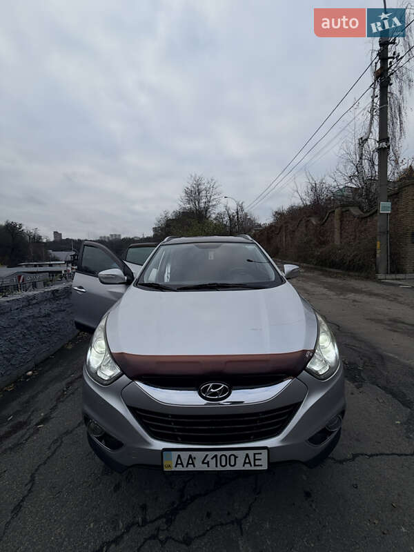 Внедорожник / Кроссовер Hyundai ix35 2011 в Киеве