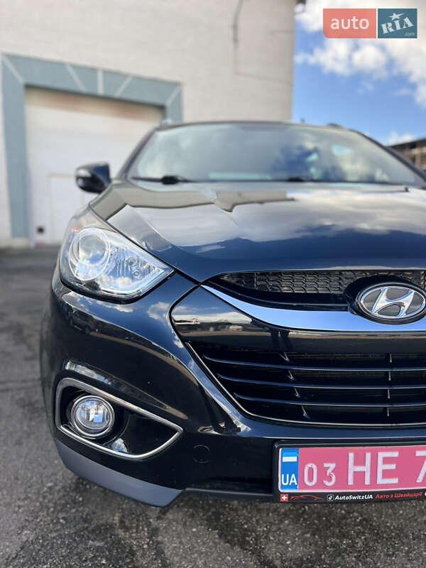 Внедорожник / Кроссовер Hyundai ix35 2010 в Луцке