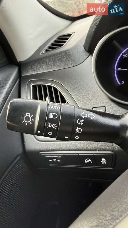 Внедорожник / Кроссовер Hyundai ix35 2011 в Бершади