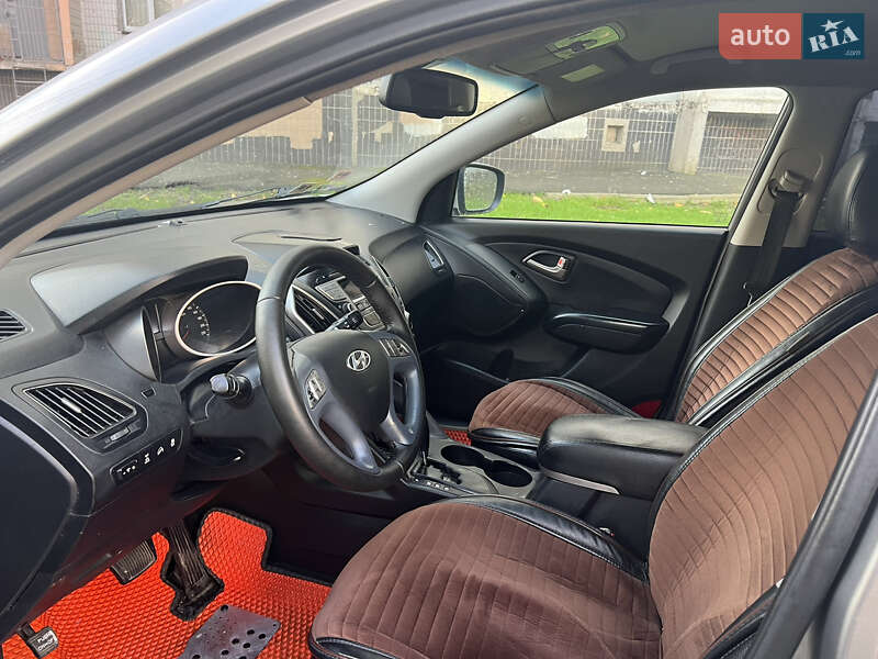 Внедорожник / Кроссовер Hyundai ix35 2012 в Одессе