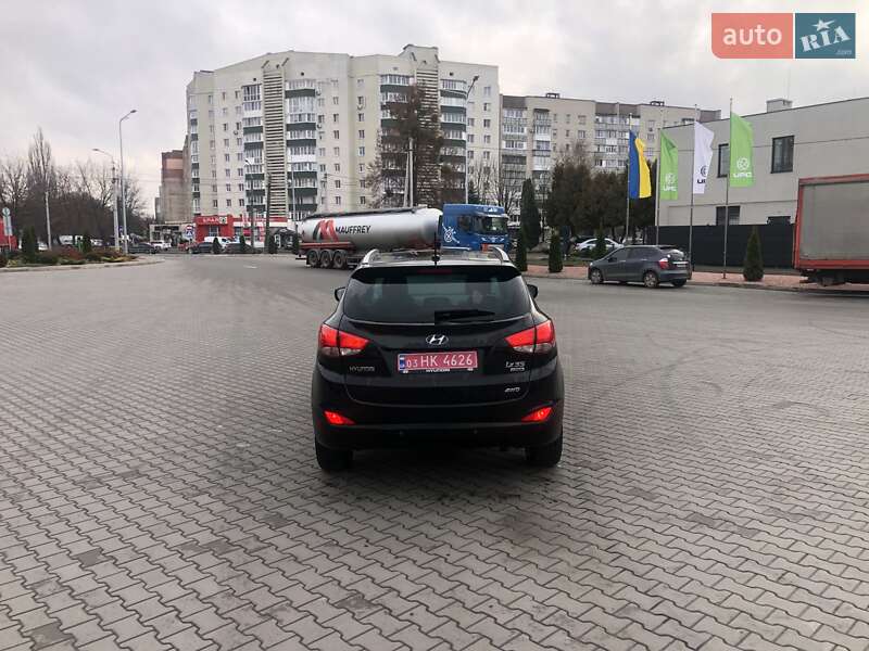 Внедорожник / Кроссовер Hyundai ix35 2011 в Луцке фото 4 Внедорожник / Кроссовер Hyundai ix35 2011 в Луцке