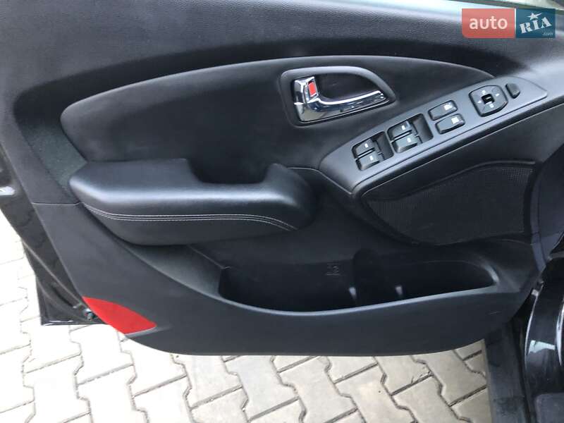 Внедорожник / Кроссовер Hyundai ix35 2011 в Луцке фото 24 Внедорожник / Кроссовер Hyundai ix35 2011 в Луцке