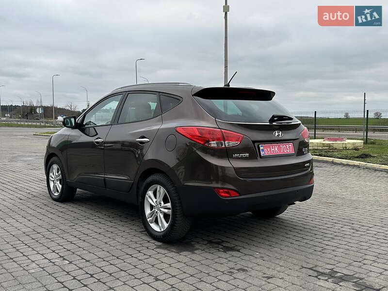 Внедорожник / Кроссовер Hyundai ix35 2011 в Радивилове