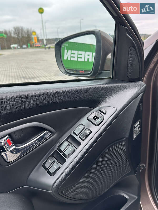 Внедорожник / Кроссовер Hyundai ix35 2011 в Радивилове