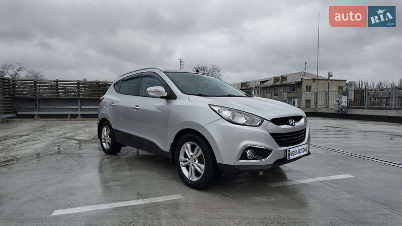 Внедорожник / Кроссовер Hyundai ix35 2011 в Киеве