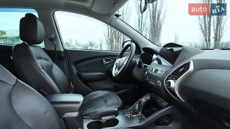 Внедорожник / Кроссовер Hyundai ix35 2011 в Киеве