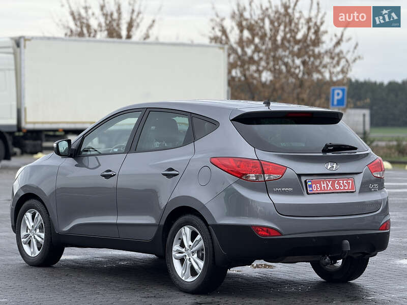 Внедорожник / Кроссовер Hyundai ix35 2011 в Радивилове