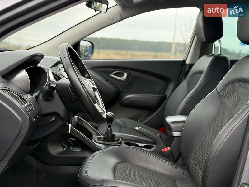 Внедорожник / Кроссовер Hyundai ix35 2011 в Радивилове