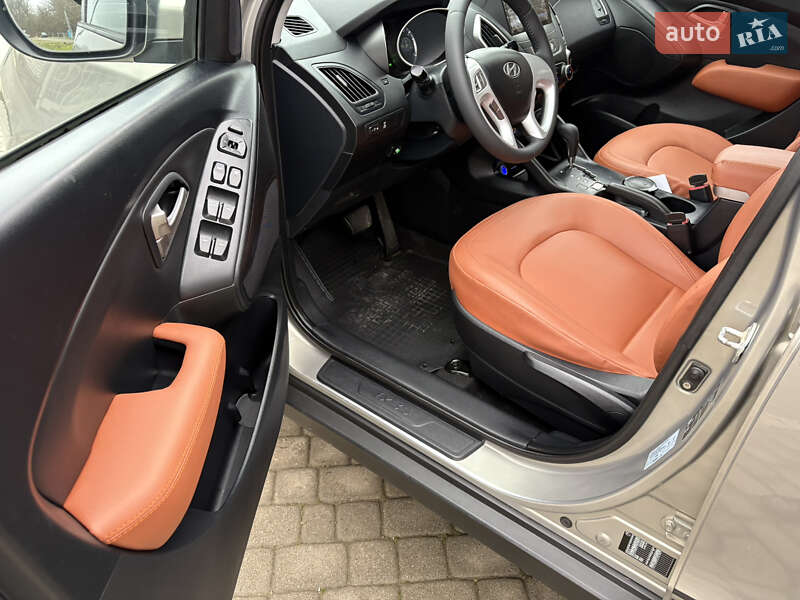 Внедорожник / Кроссовер Hyundai ix35 2010 в Черновцах фото 10 Внедорожник / Кроссовер Hyundai ix35 2010 в Черновцах
