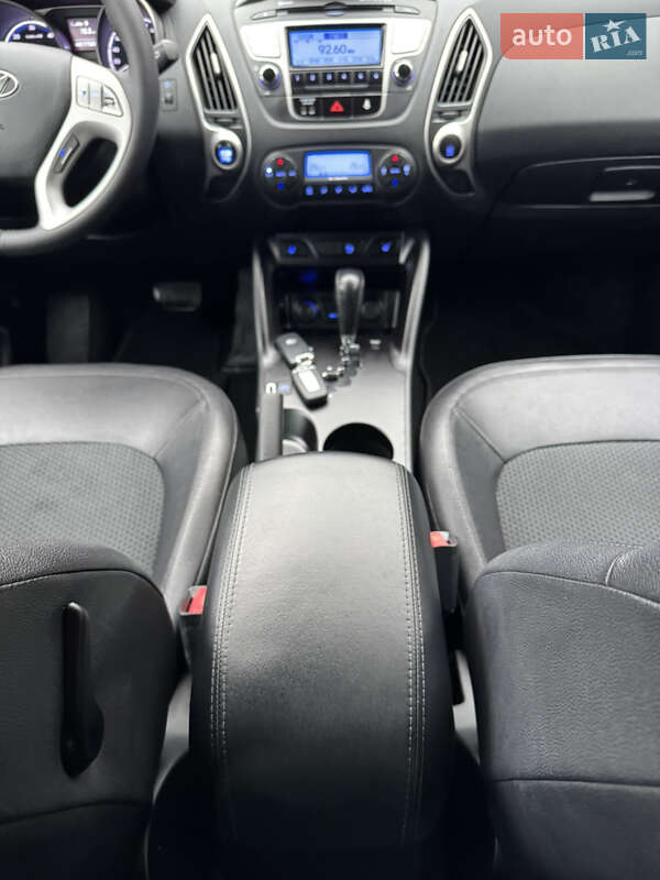 Внедорожник / Кроссовер Hyundai ix35 2013 в Ровно фото 36 Внедорожник / Кроссовер Hyundai ix35 2013 в Ровно