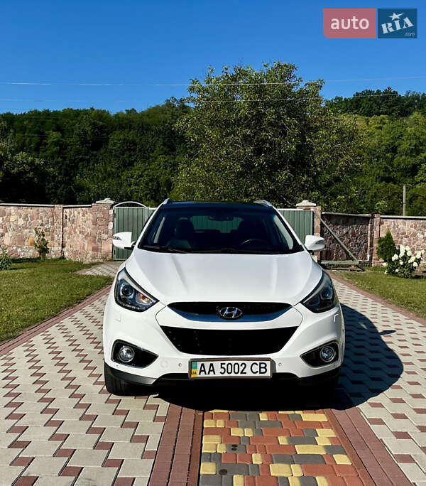 Внедорожник / Кроссовер Hyundai ix35 2013 в Киеве фото 3 Внедорожник / Кроссовер Hyundai ix35 2013 в Киеве