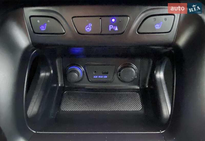 Внедорожник / Кроссовер Hyundai ix35 2012 в Ровно