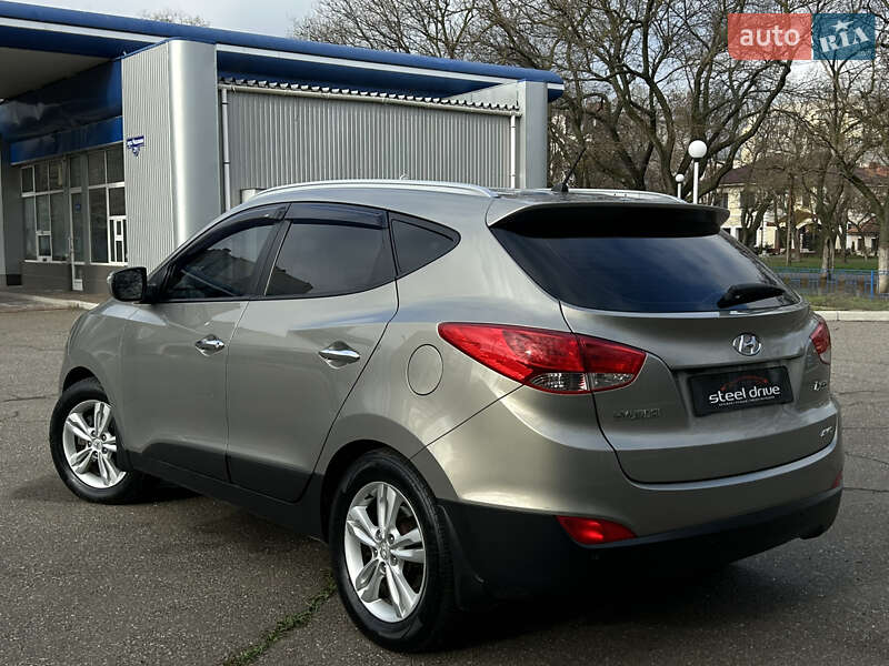 Внедорожник / Кроссовер Hyundai ix35 2010 в Николаеве фото 7 Внедорожник / Кроссовер Hyundai ix35 2010 в Николаеве