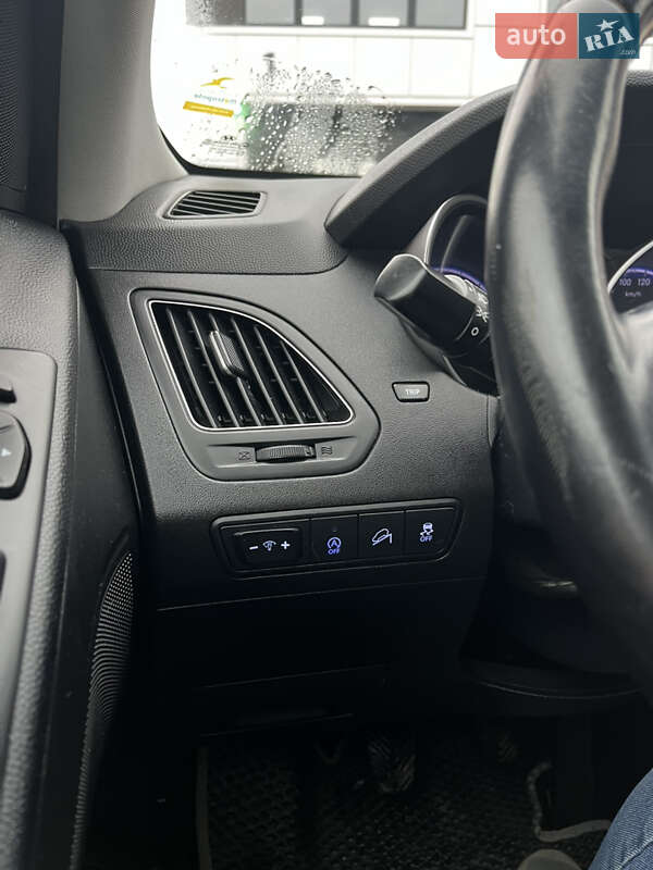 Внедорожник / Кроссовер Hyundai ix35 2013 в Виннице фото 14 Внедорожник / Кроссовер Hyundai ix35 2013 в Виннице