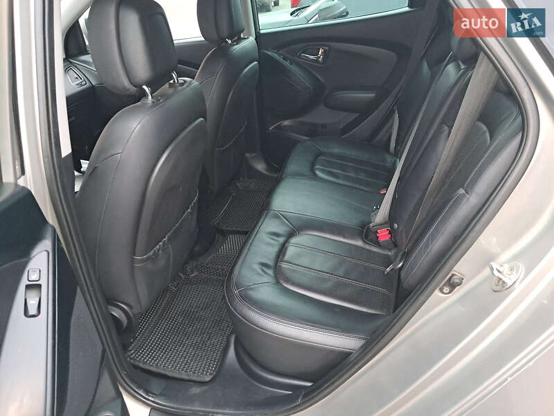 Внедорожник / Кроссовер Hyundai ix35 2011 в Полтаве фото 11 Внедорожник / Кроссовер Hyundai ix35 2011 в Полтаве