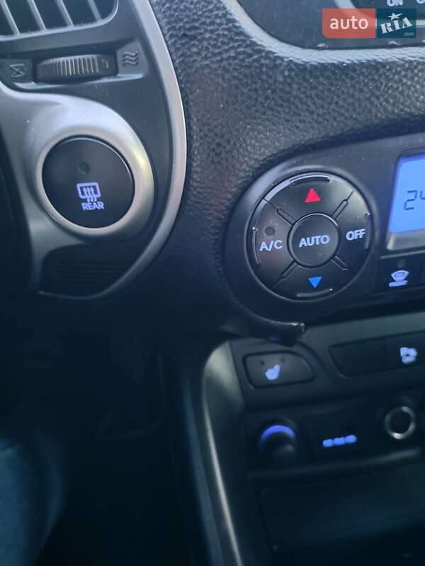 Внедорожник / Кроссовер Hyundai ix35 2010 в Ивано-Франковске фото 19 Внедорожник / Кроссовер Hyundai ix35 2010 в Ивано-Франковске