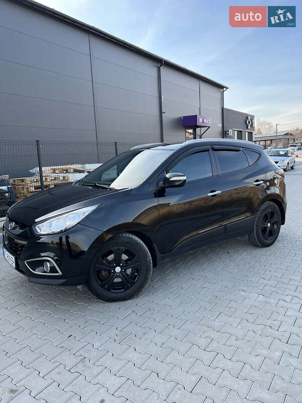 Позашляховик / Кросовер Hyundai ix35 2011 в Івано-Франківську