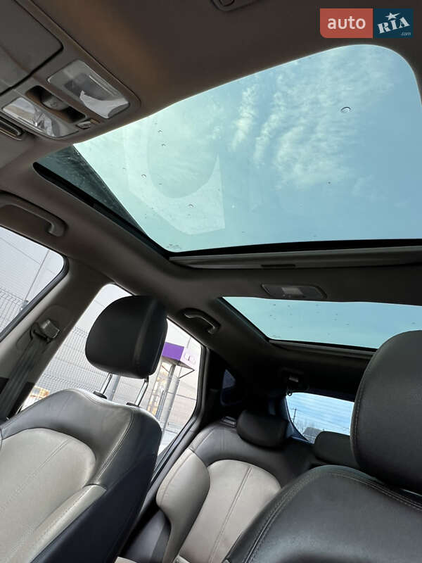 Позашляховик / Кросовер Hyundai ix35 2011 в Івано-Франківську