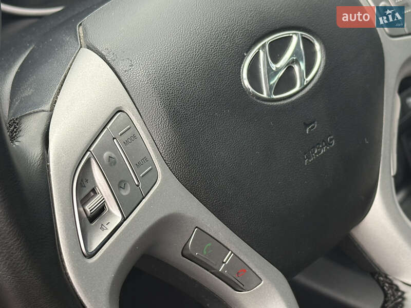 Позашляховик / Кросовер Hyundai ix35 2012 в Рівному