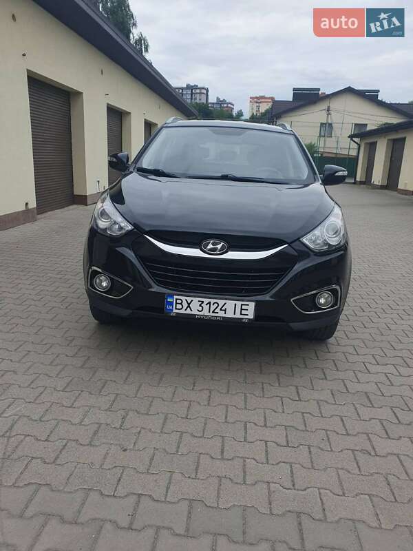 Позашляховик / Кросовер Hyundai ix35 2010 в Хмельницькому
