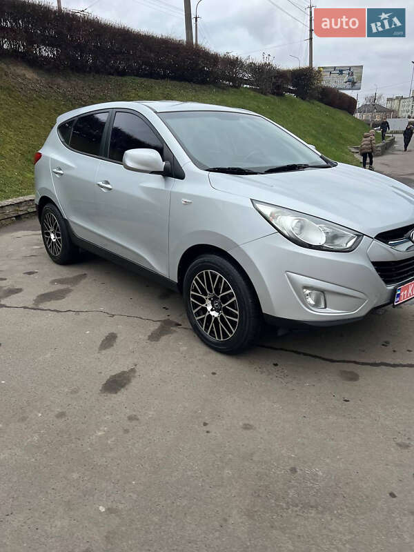 Внедорожник / Кроссовер Hyundai ix35 2013 в Луцке