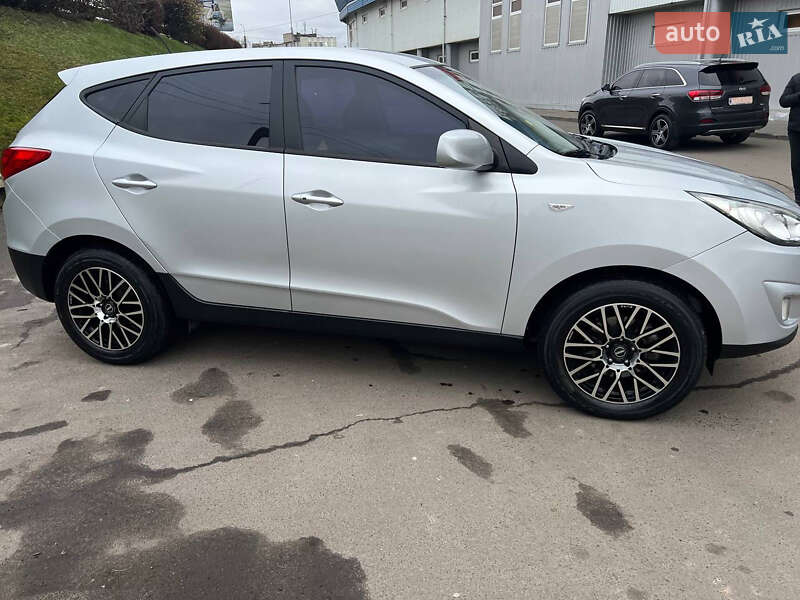 Внедорожник / Кроссовер Hyundai ix35 2013 в Луцке