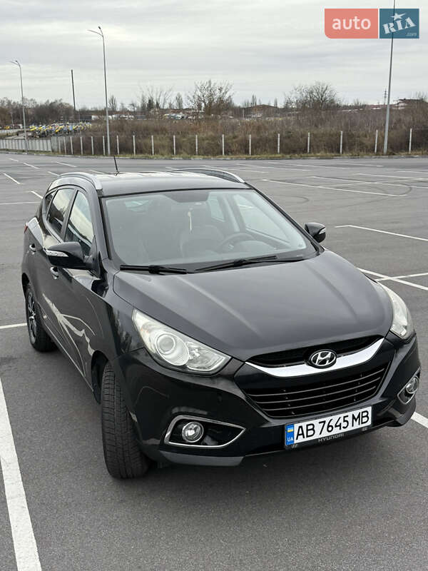 Позашляховик / Кросовер Hyundai ix35 2010 в Вінниці