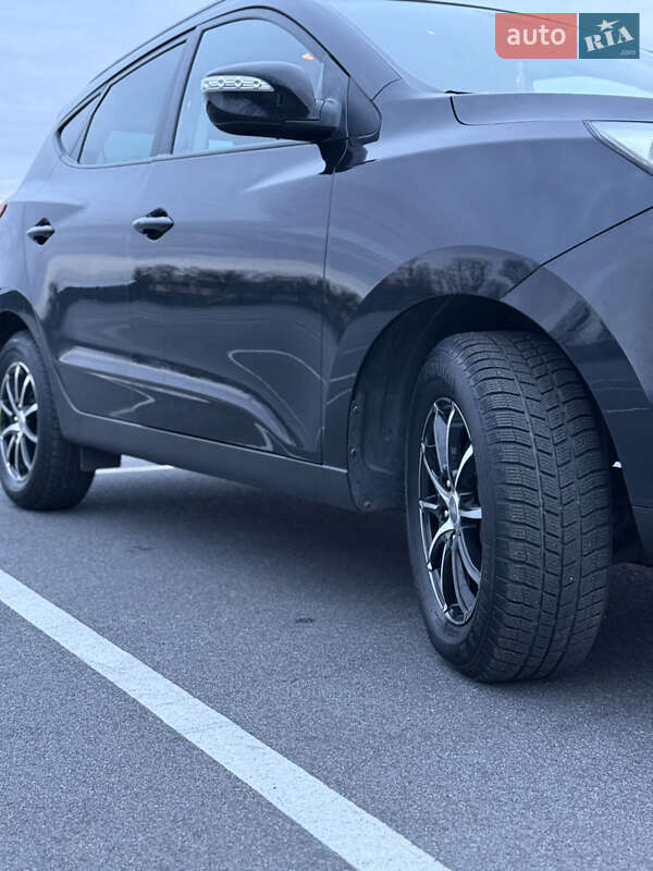 Позашляховик / Кросовер Hyundai ix35 2010 в Вінниці