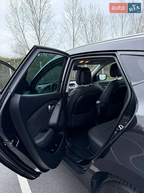 Позашляховик / Кросовер Hyundai ix35 2010 в Вінниці