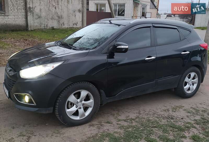 Позашляховик / Кросовер Hyundai ix35 2011 в Черкасах