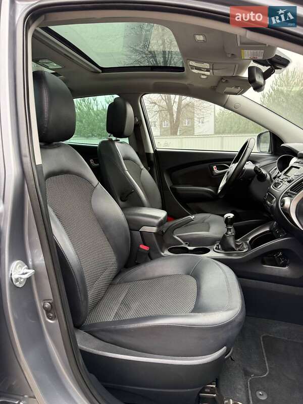 Позашляховик / Кросовер Hyundai ix35 2013 в Луцьку