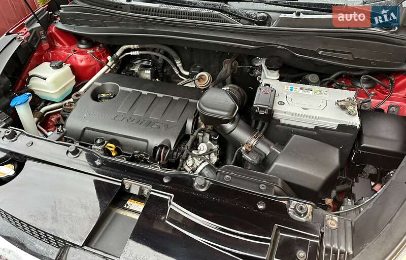 Позашляховик / Кросовер Hyundai ix35 2010 в Рівному