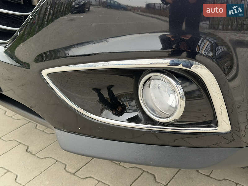 Позашляховик / Кросовер Hyundai ix35 2015 в Луцьку