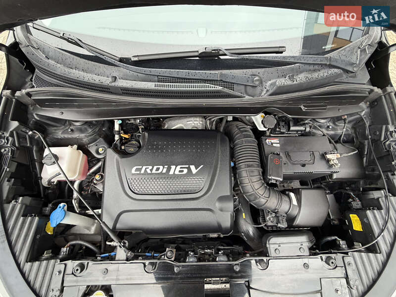 Позашляховик / Кросовер Hyundai ix35 2015 в Луцьку