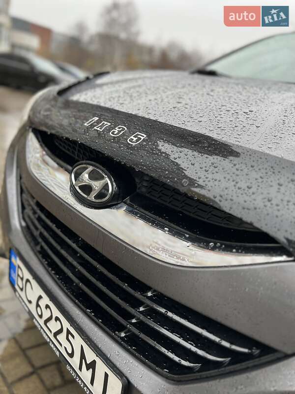 Внедорожник / Кроссовер Hyundai ix35 2011 в Львове