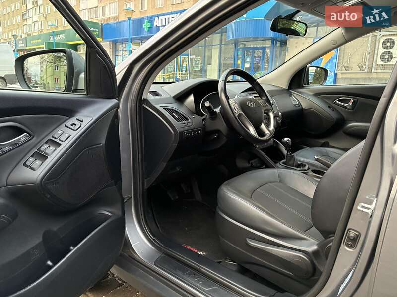 Внедорожник / Кроссовер Hyundai ix35 2012 в Луцке