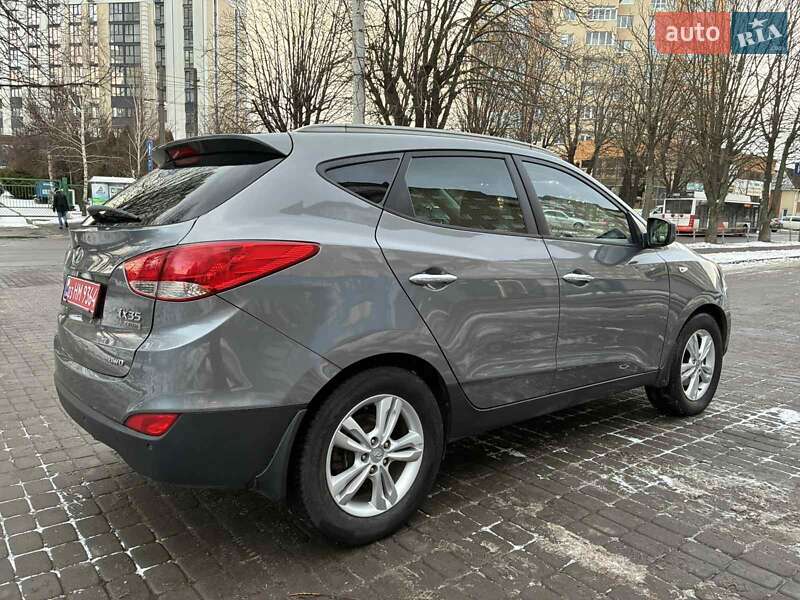 Внедорожник / Кроссовер Hyundai ix35 2012 в Луцке