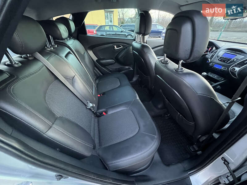 Внедорожник / Кроссовер Hyundai ix35 2010 в Коломые