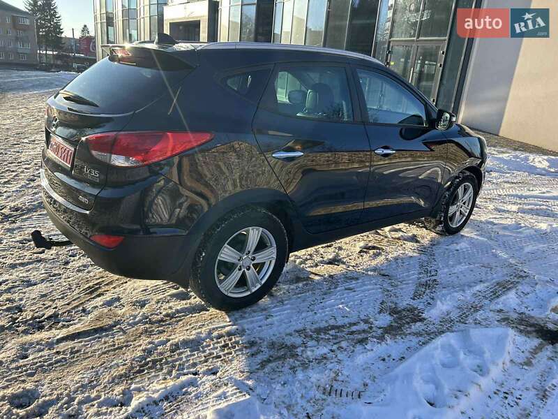Внедорожник / Кроссовер Hyundai ix35 2011 в Ровно