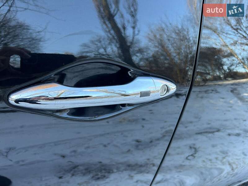 Внедорожник / Кроссовер Hyundai ix35 2011 в Ровно