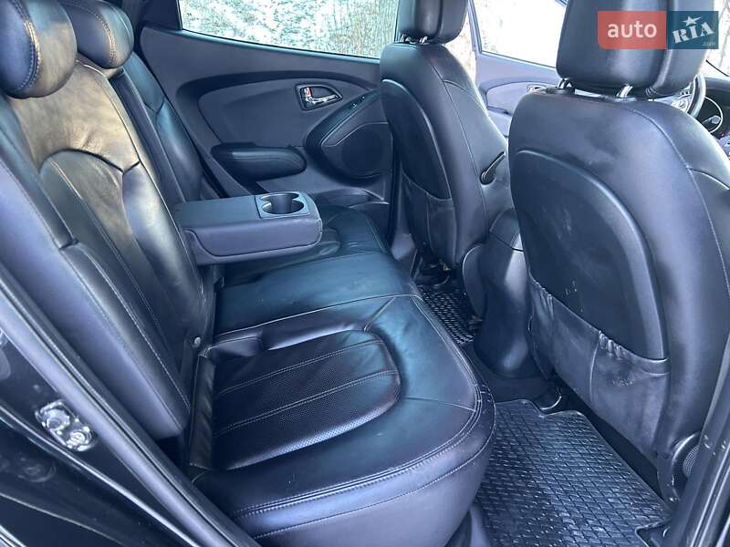 Внедорожник / Кроссовер Hyundai ix35 2011 в Ровно
