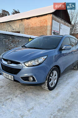 Внедорожник / Кроссовер Hyundai ix35 2012 в Чернигове