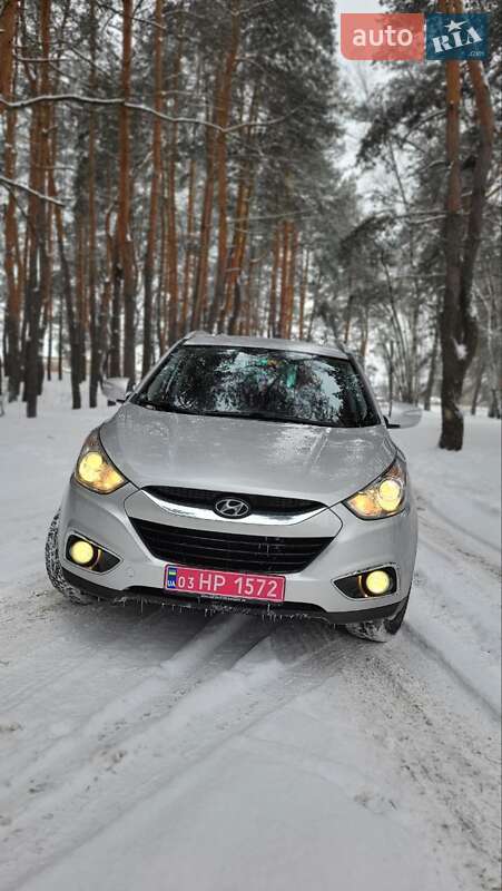 Позашляховик / Кросовер Hyundai ix35 2013 в Харкові