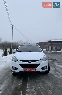 Внедорожник / Кроссовер Hyundai ix35 2010 в Надворной