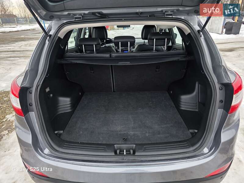 Внедорожник / Кроссовер Hyundai ix35 2015 в Калуше