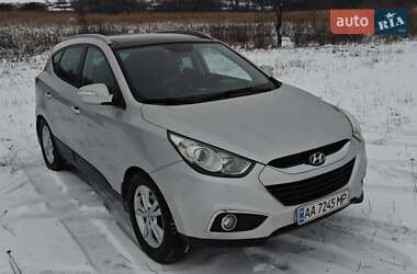 Внедорожник / Кроссовер Hyundai ix35 2010 в Харькове